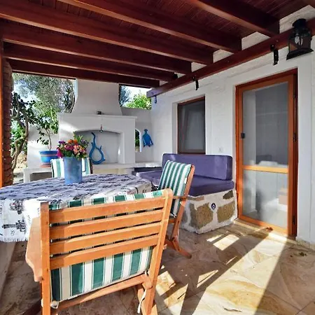 Apartment Ada
